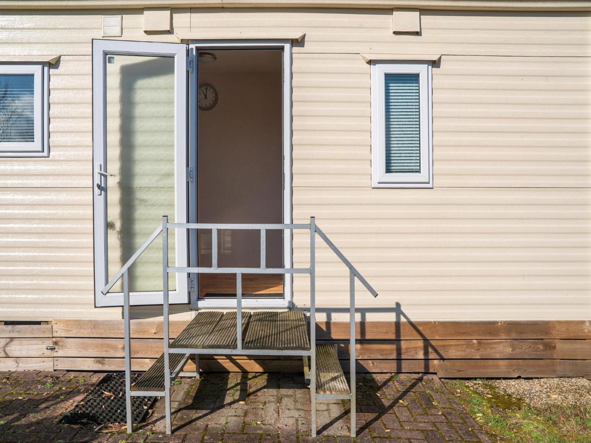 Cosy Holiday Home In Appelscha With Garden Zewnętrze zdjęcie
